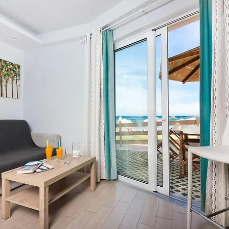 Christina Hotel 4*